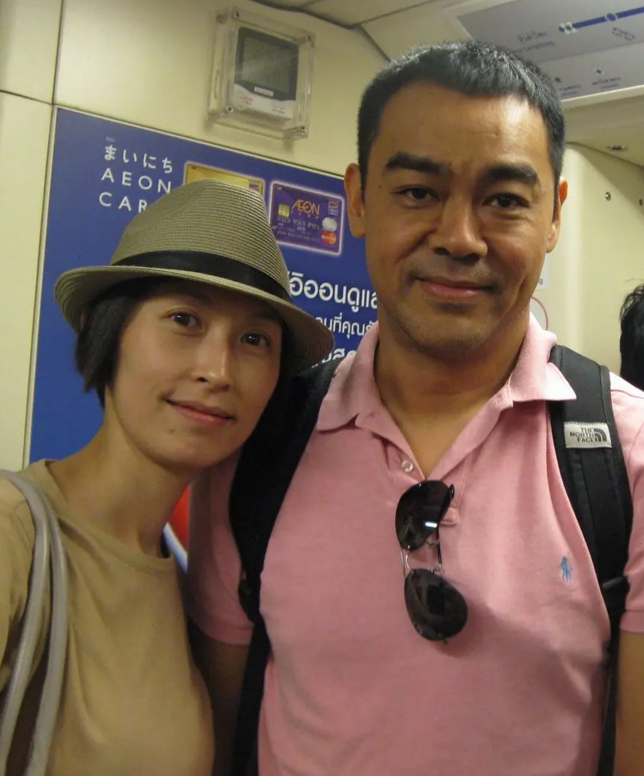 情史干净的10位女星，各有各的浪漫，有人已与丈夫相爱38年