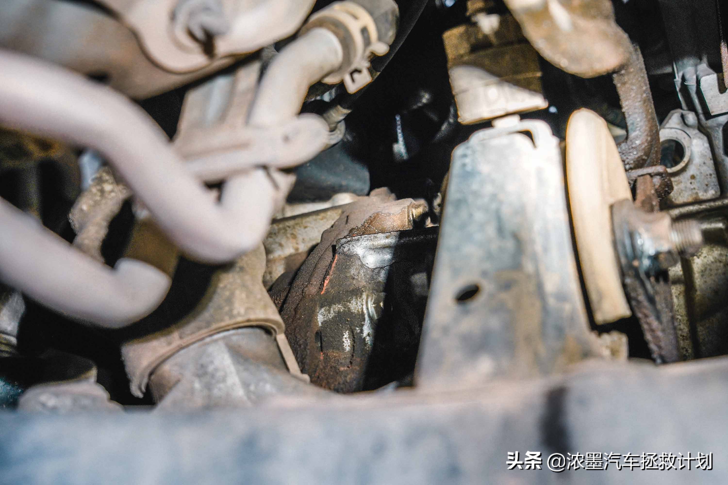 「逆转时光」整备一台经典的丰田普瑞维亚，唯有热爱可抵岁月绵长