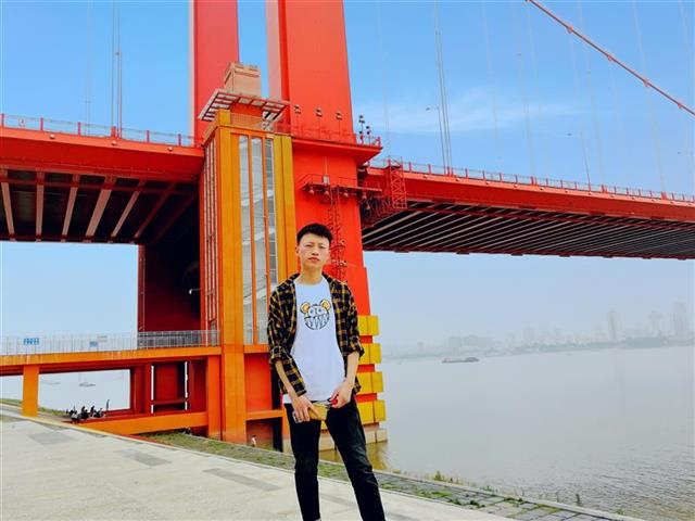 湖北学霸寝室！四人成功考研，两人签约世界500强和央企