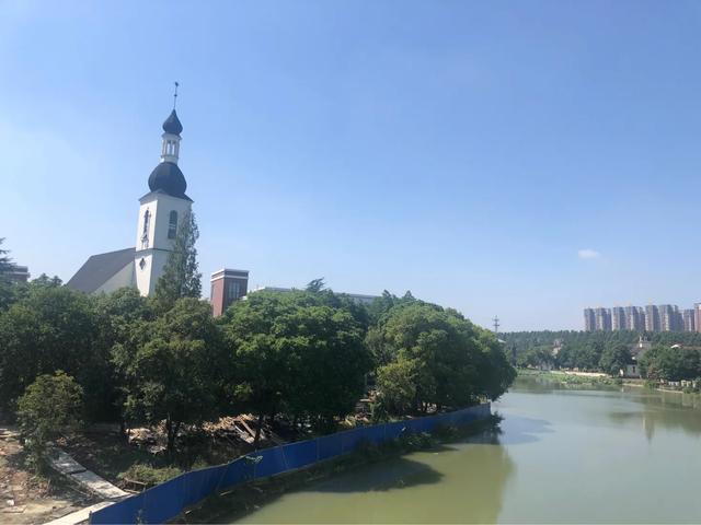 纺专：是成都最牛的专科吗？