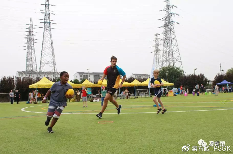 英式橄榄球规则介绍(澳睿跑运动知识小课堂——英式橄榄球Rugby)