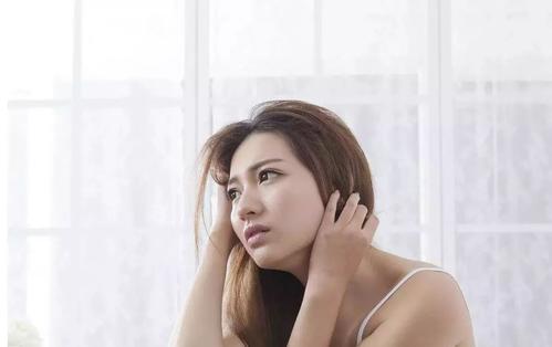 孕晚期总是失眠？孕妈难熬对宝宝也不好，注意这三点睡眠大有改善