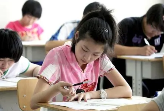 中考成绩决定高考？中学“魔鬼定律”影响很大，学生和家长要注意