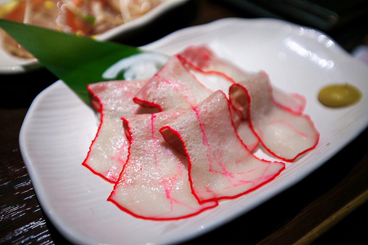 鲸鱼能吃吗（日本人爱吃鲸鱼肉的根本原因）