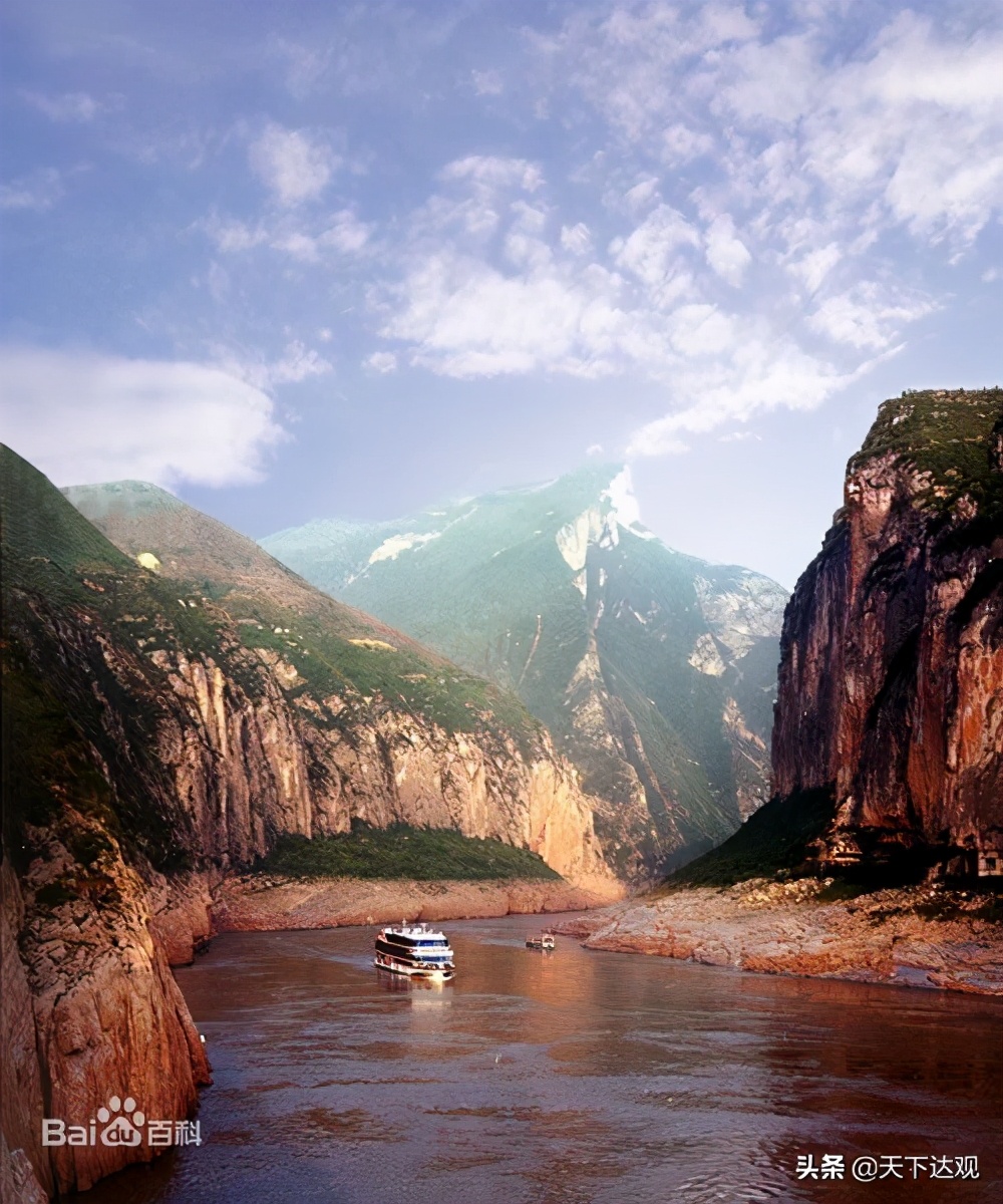 长江三峡|全长193千米,沿途两岸奇峰陡立,峭壁对峙