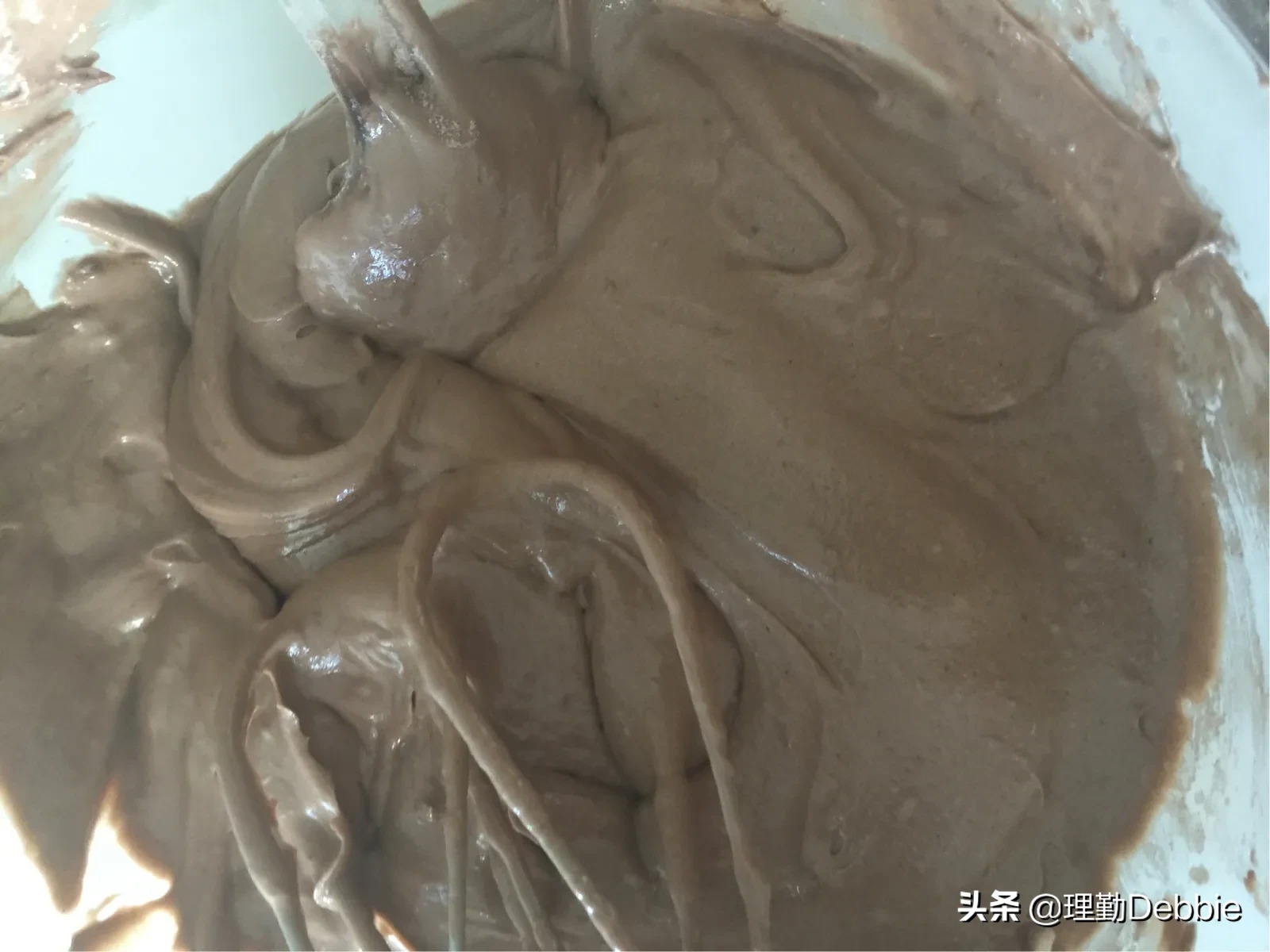 黄油的打发 烘焙入门必备 三个步骤完成 零失败做蛋糕秘诀大公开
