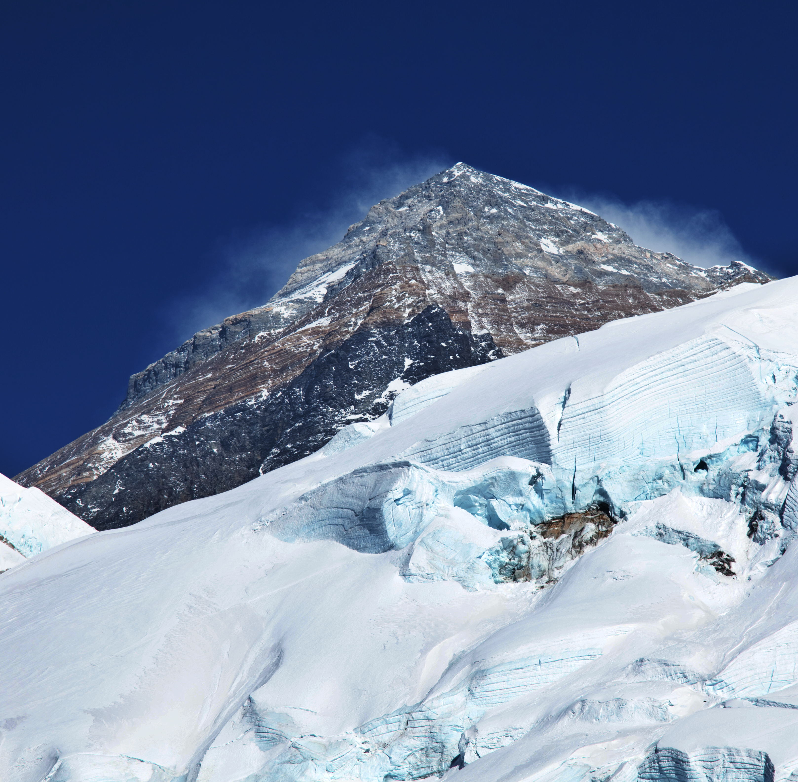中国十大雪山排行榜：国家地理评选的绝美雪峰景观