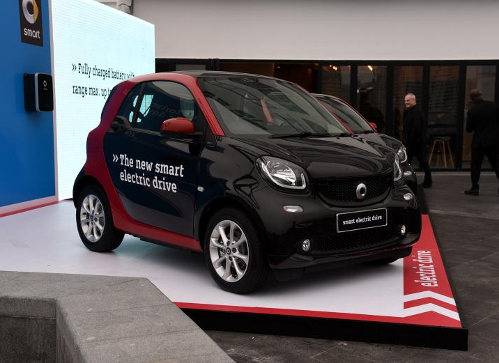 吉利奔驰smart就要来了,它到底会卖多少钱?