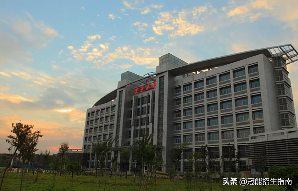 学护理好不好-护理主要学些什么-成都哪些卫校有护理专业？