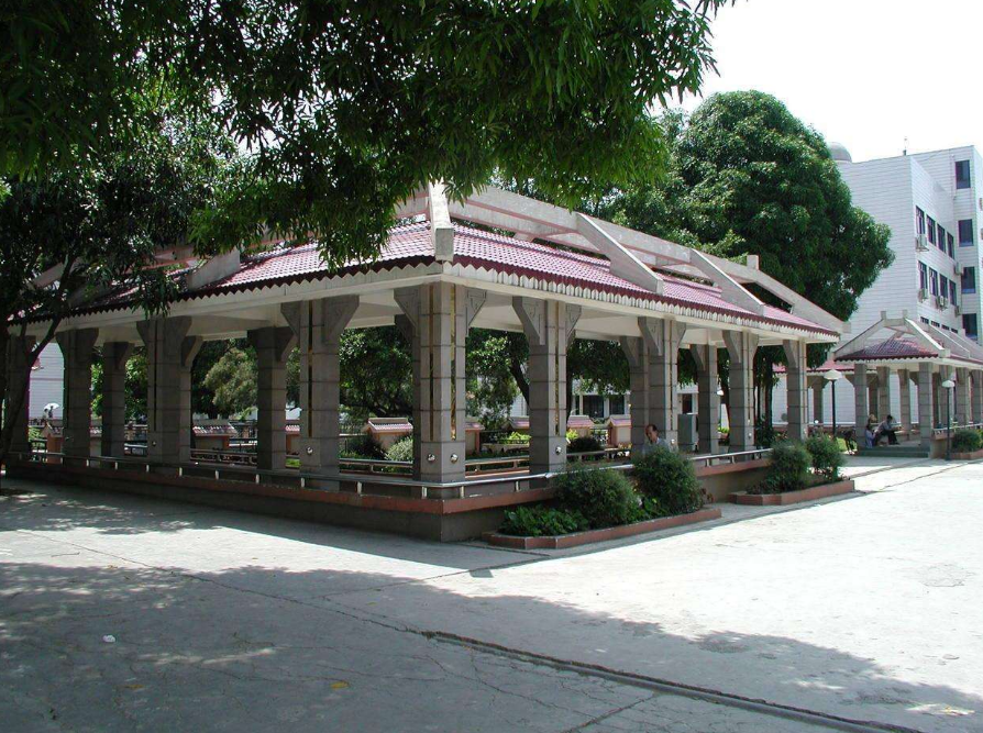 广西百色这三所优质高中，高考数据就在这里，谁厉害你说了算