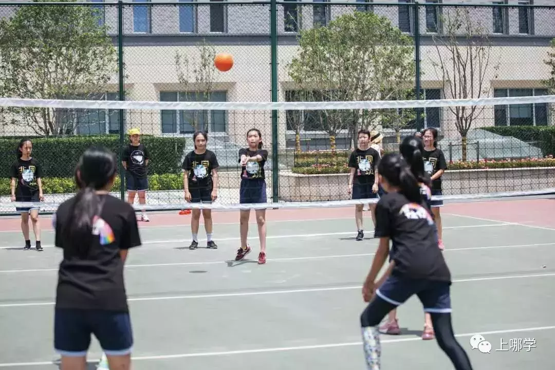 上海这10所私立学校校服太漂亮了！每一张都是高颜值