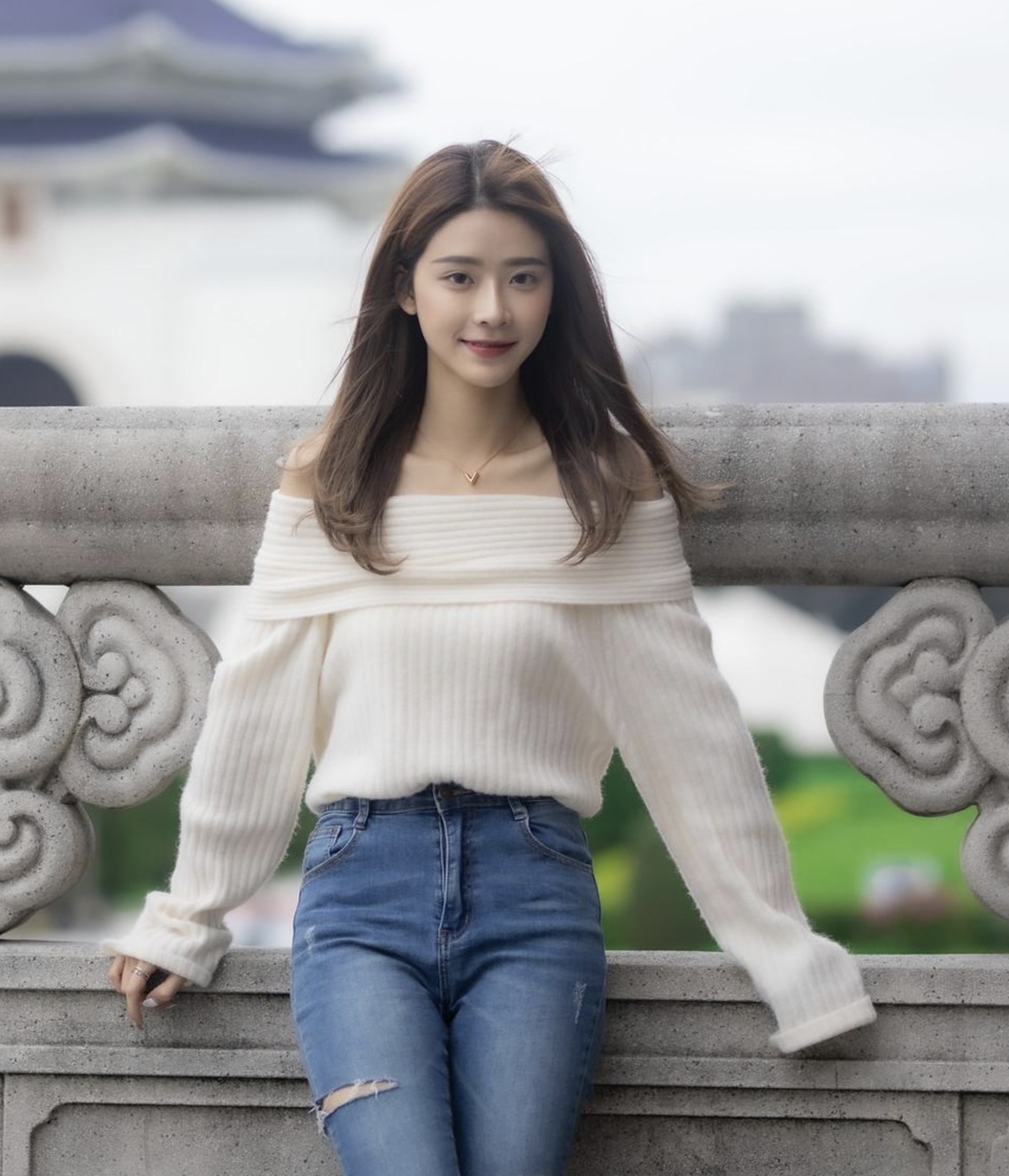 çä»è£¤å¥³å­©çç¾æ¸çº¯