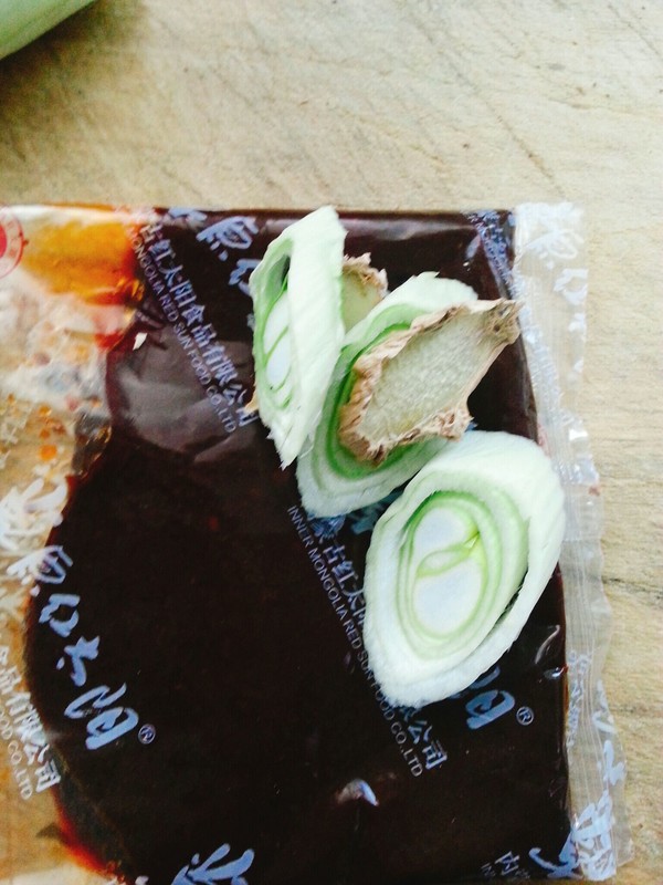 做羊肉火锅时，香料一定不能多放，只用这“3种”就够了，要记住