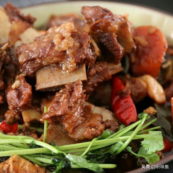 牛排骨的美味做法，天气冷了该吃点肉了