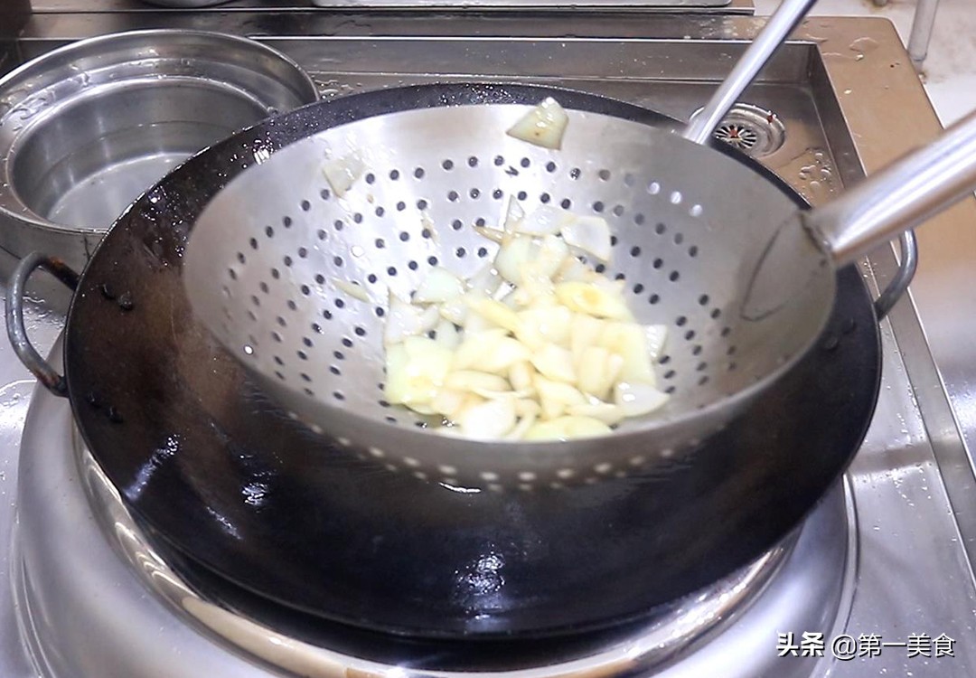 咖喱雞塊的做法,咖喱雞塊的做法 家常