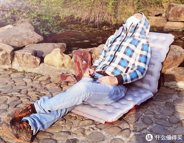 「轉(zhuǎn)」可玩性超乎想象的防潮墊