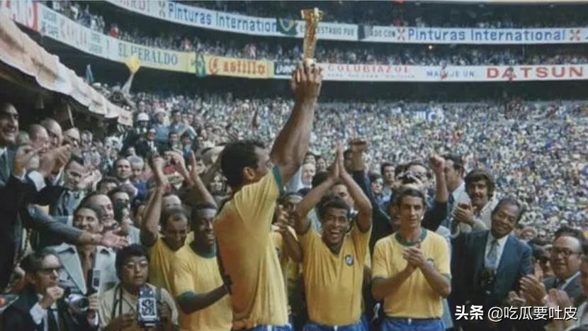 足球世界杯的奖杯叫(世界杯小历史，1974年联邦德国世界杯，新的奖杯，新的开始)
