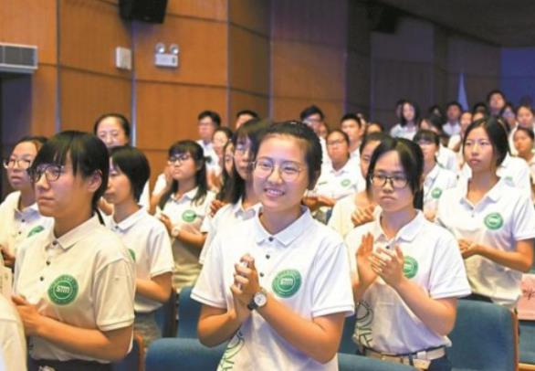 宁夏考生431分能上985？中山大学招生爆冷，多地录取分数线创新低