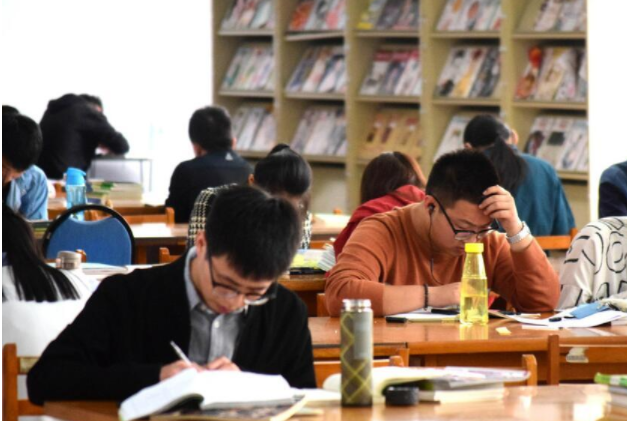 2021“双非”高校排名出炉，深圳大学无缘榜首，扬州大学跻身前5