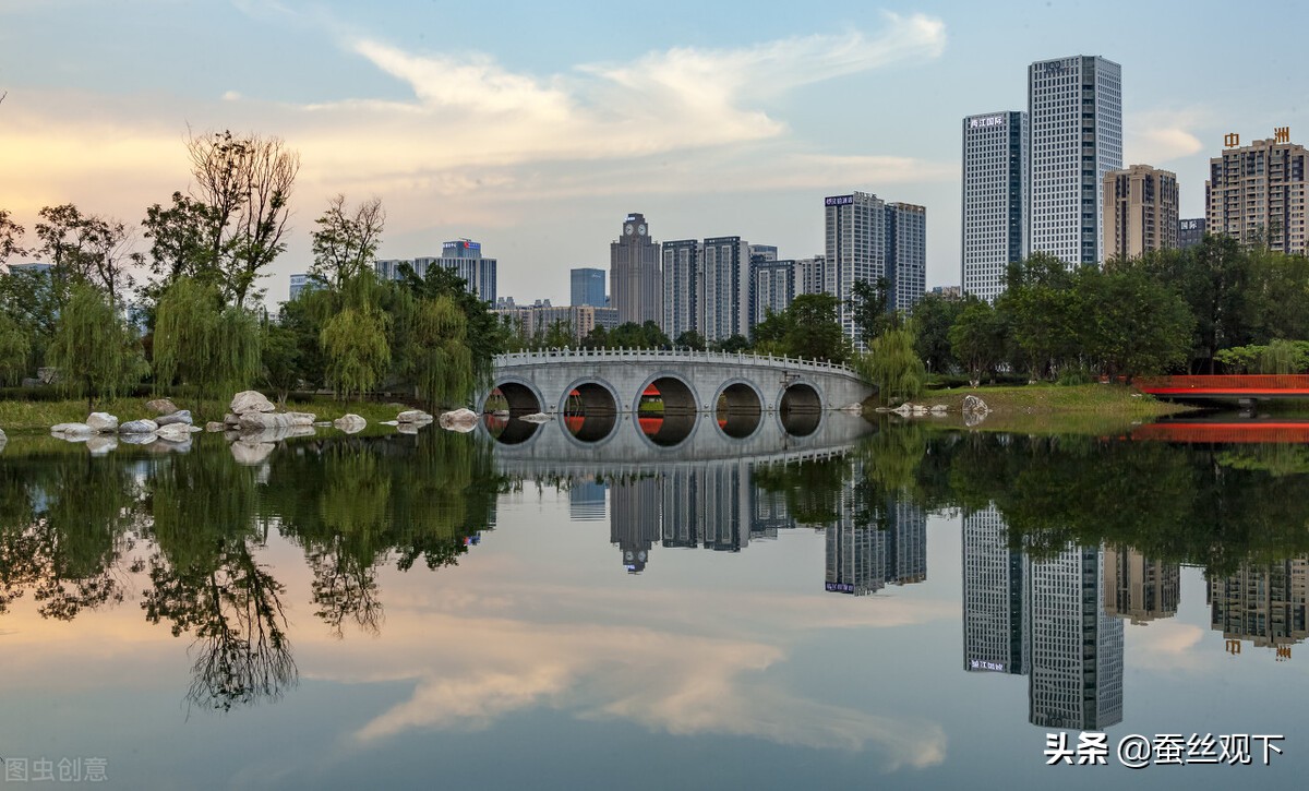 2030年中国十大超级城市排名预测