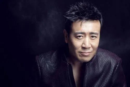楚汉传奇高清免费观看完整版(于和伟的“清醒”，会让多少中国男演员“脸红”？)