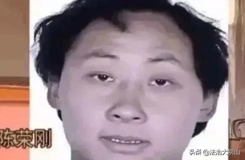 中国大案纪实｜逆子多次杀父未遂，父亲儿媳联手杀子碎尸