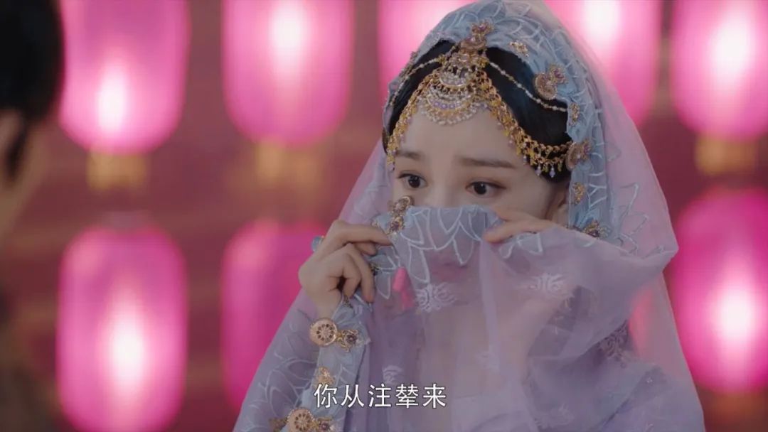 热搜一个接一个，可这部新剧却暴露了杨幂的“尴尬”处境
