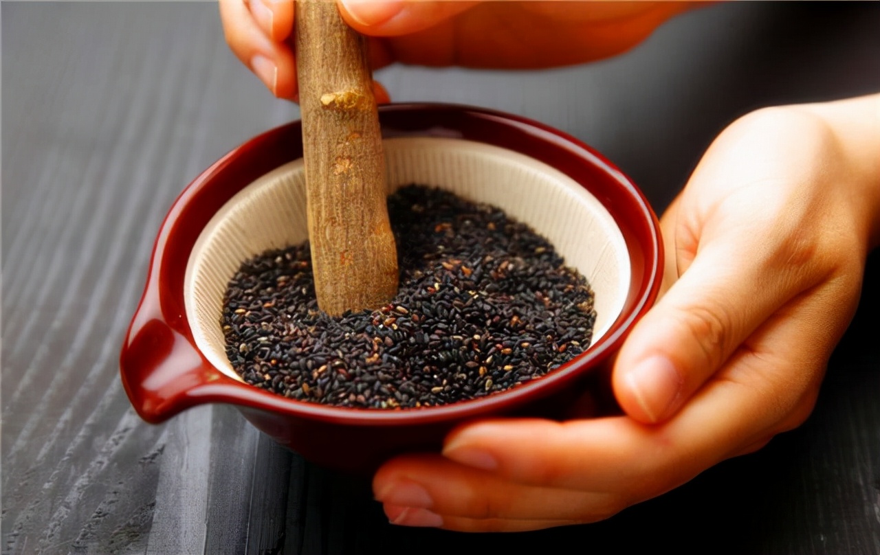 吃黑芝麻是养生还是伤身？带你看看关于黑芝麻，你需要知道的3点