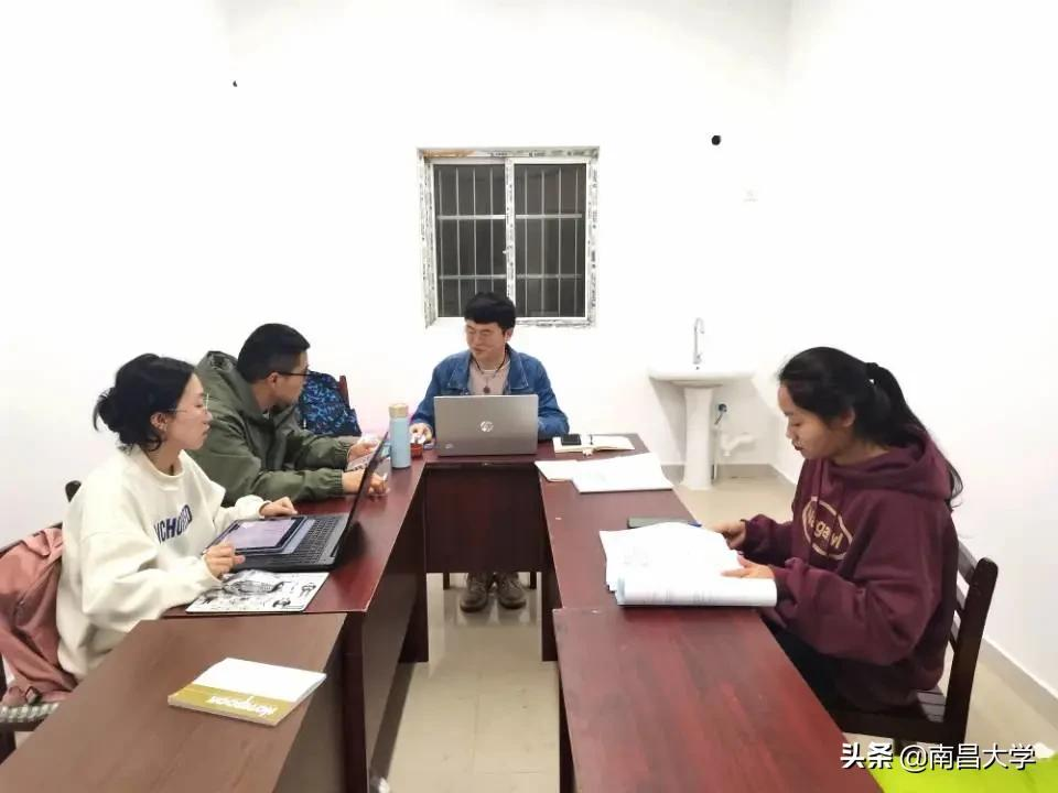 夺冠！南昌大学再捧江西省“挑战杯”！