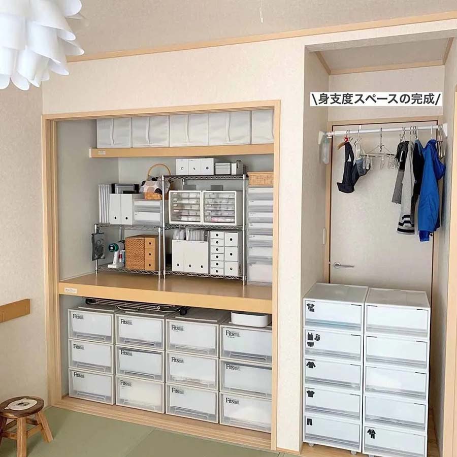 日本主妇只靠伸缩杆，衣柜、橱柜榨出翻倍收纳，死角秒变储藏空间