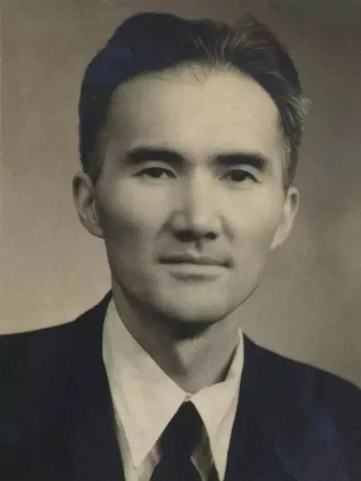 百年兰大，在漫天黄沙中艰难成长的名校，巅峰时期到底有多牛？