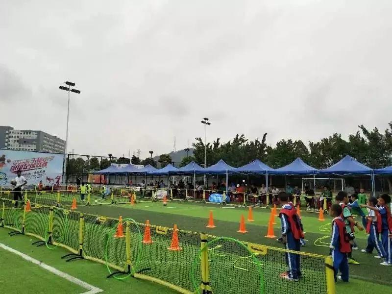 小学足球教学重难点（发展校园足球最大的难点是啥？）