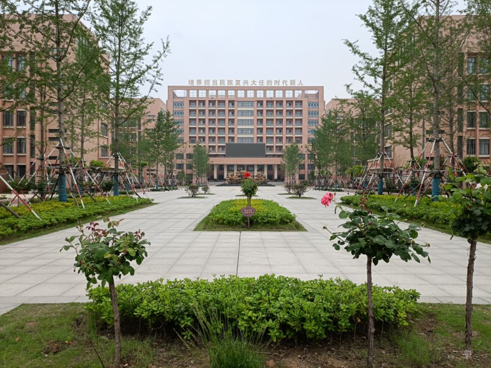 阜阳一所民办中学2021年高考成绩超越很多公办省示范高中