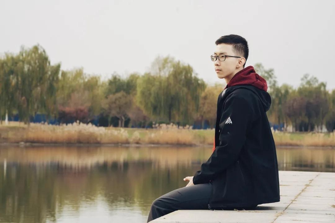 985学霸究竟有多拼？三年专业第一，42门课95+，已保送清华直博！