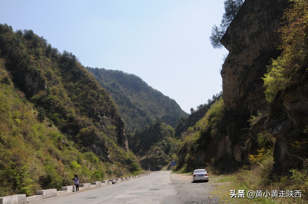 秦岭“流峪 蓝峪”穿越，一次自驾探访两条峪谷的风光，一天就够