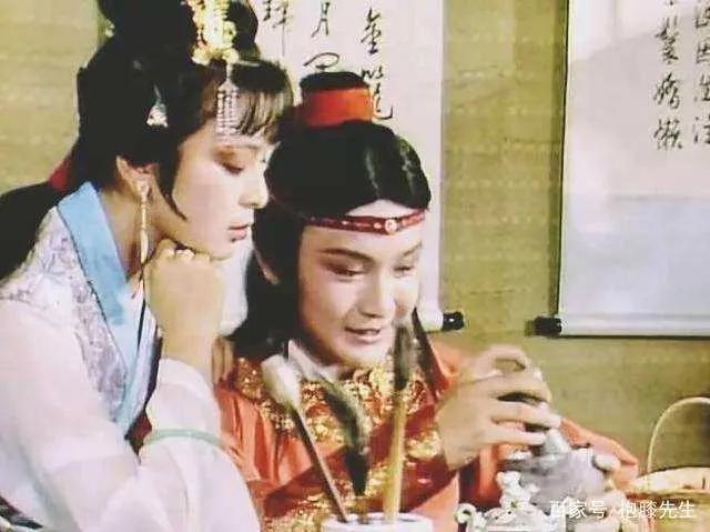 《红楼梦》里的这些必考字词你都认识吗？家长们必须给孩子保存下
