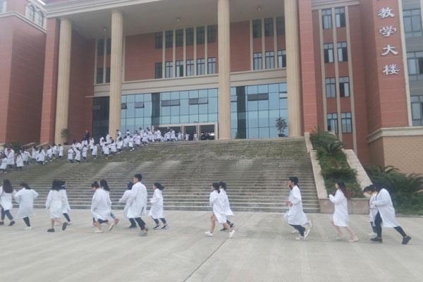 安徽省中考录取结果公布，宿州卫生学校3+4本科专业最低分数线