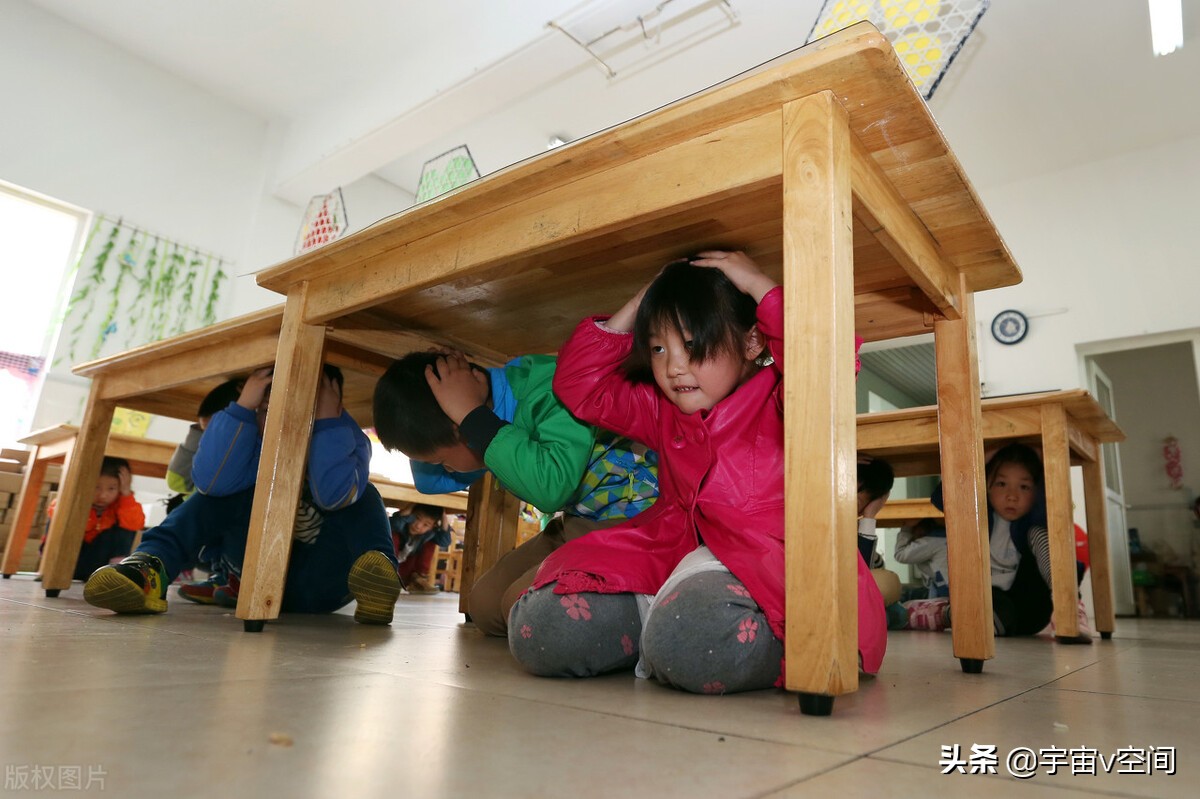 女人夢到地震預示什麼(雲南發生地震) - 百百科