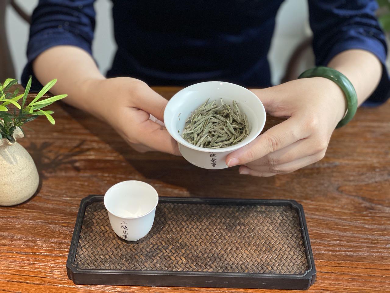 红茶烟丝生产日期查看方法与技巧