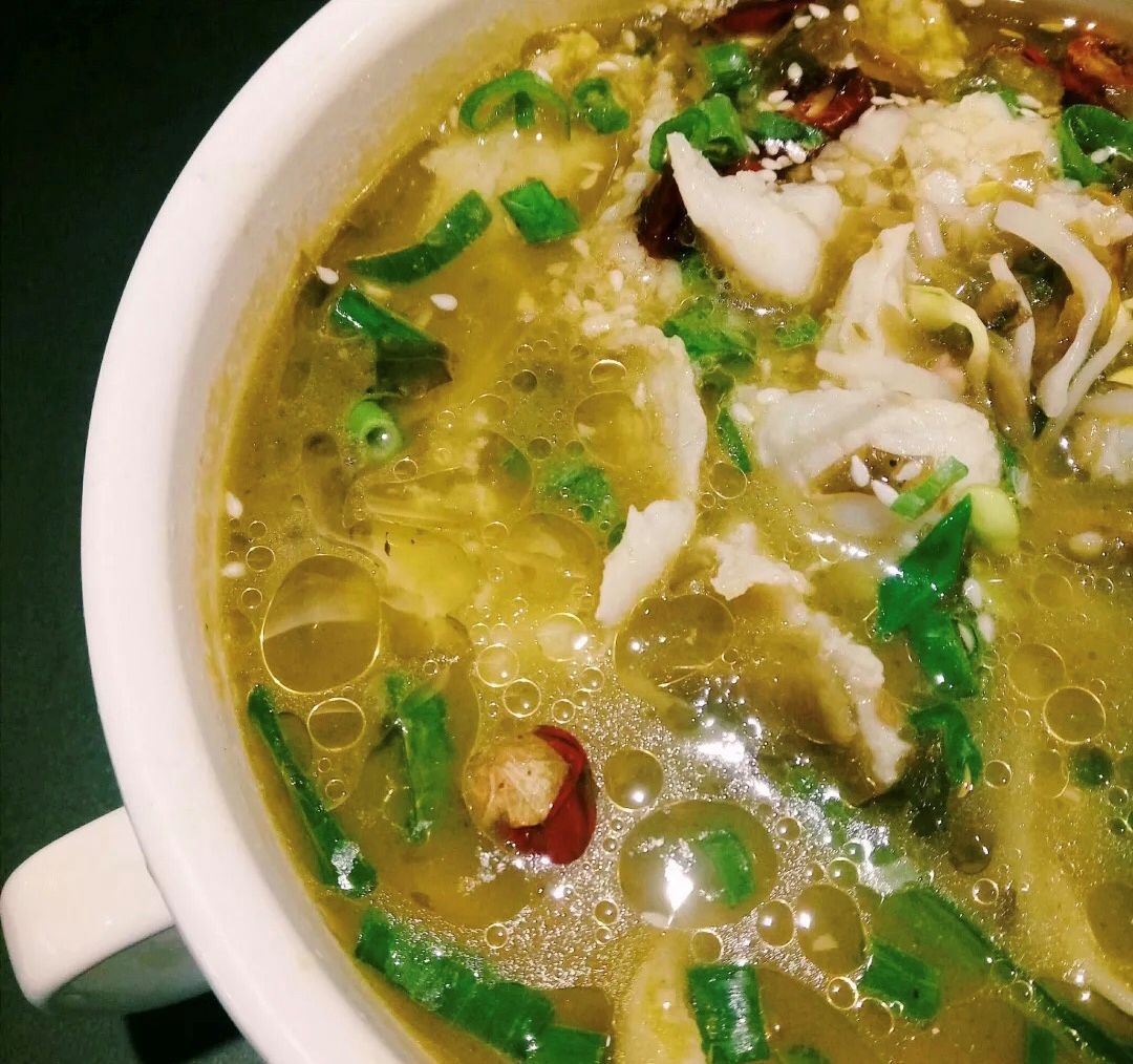 本周最低-4℃！冷冷冷的大西安，你需要这12碗味美鲜辣的红油冒菜！