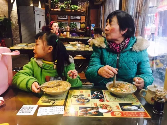 樂(lè)山嫩豆花,樂(lè)山嫩豆花做法