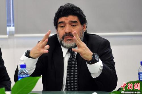 博卡青年和河床的主场（博卡VS河床 一场没有巨星的德比战为何如此火爆？）