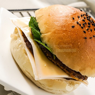 牛肉漢堡的做法,