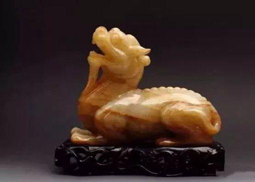 狗牙齿戴在身上有什么好处（古代历史上辟邪饰品大全）