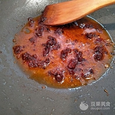 麻婆豆腐的家常做法（麻婆豆腐的家常做(zuo)法不放肉）-第9张图片(pian)-大连信息网