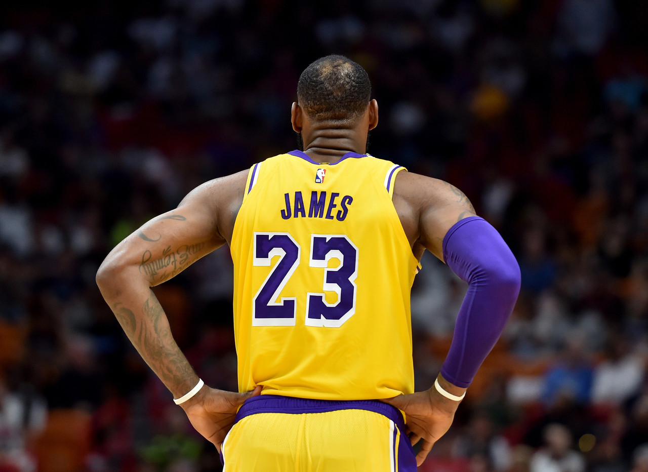 nba赛程湖人赛程表（湖人新赛季赛程：揭幕战洛城德比 全美直播场次联盟第一）