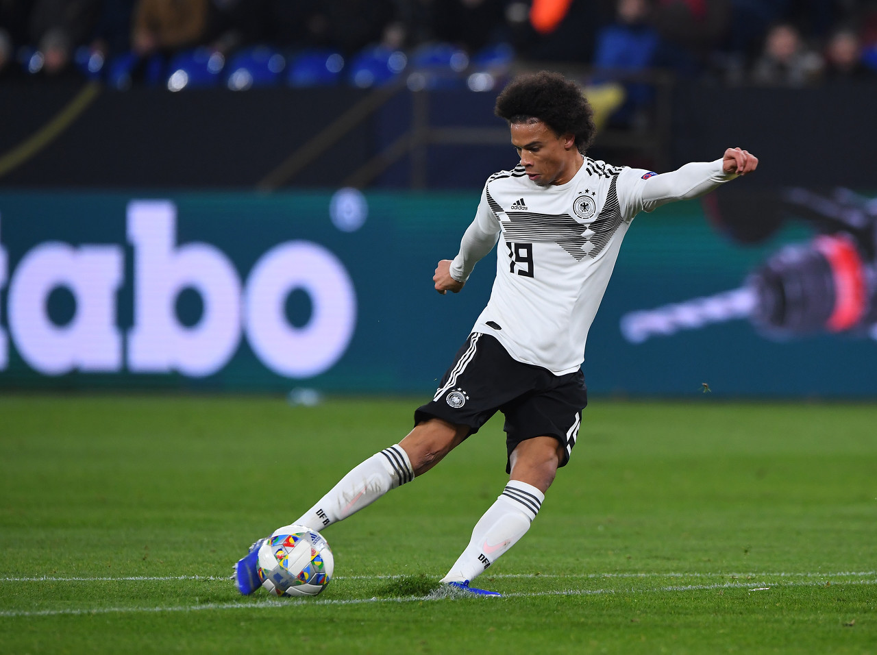 萨内无缘德国队世界杯(萨内：无缘2018年世界杯是职业生涯中的最大挫折)