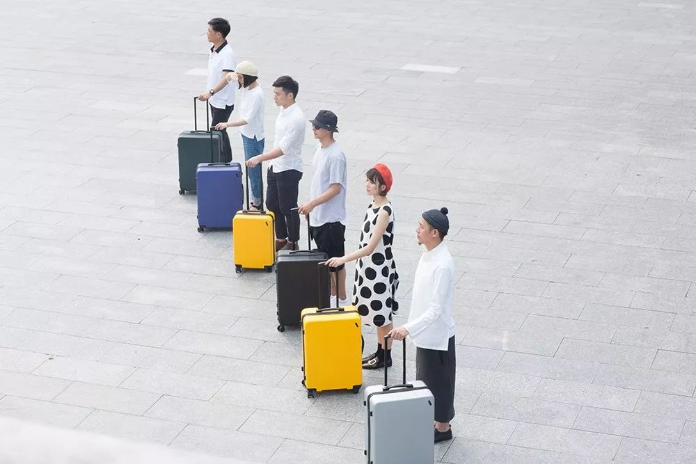 飞机登机行李箱的最大尺寸（乘坐飞机行李箱尺寸及重量）-第29张图片-悠嘻资讯网