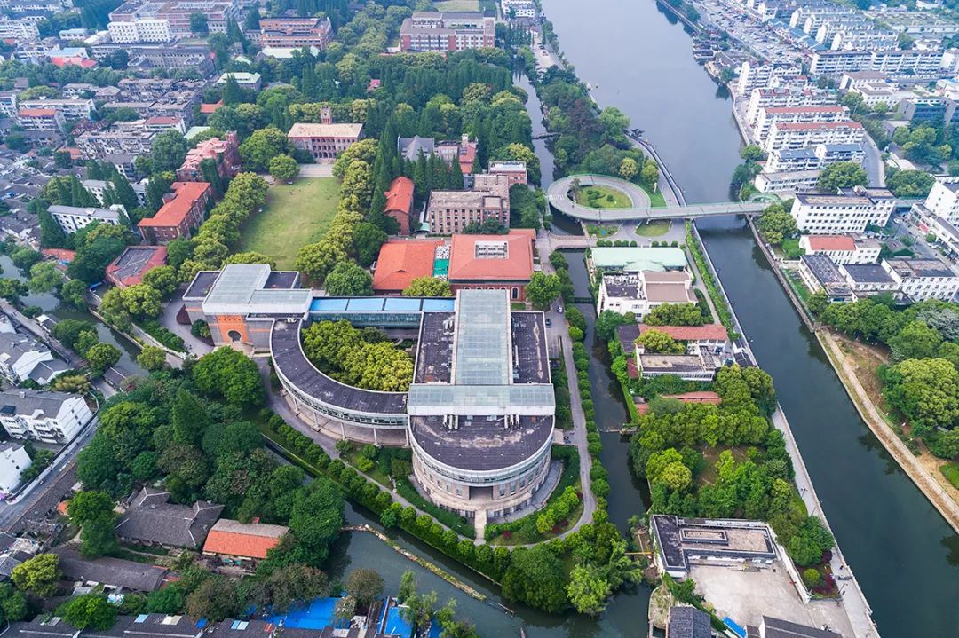 历史上状元最多的城市，藏着“天堂里的书房”和600年的菜场｜城市指南