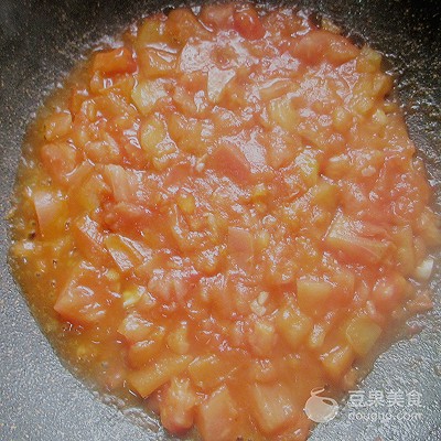 番茄鸡蛋汤「番茄鸡蛋汤的番茄怎么切」